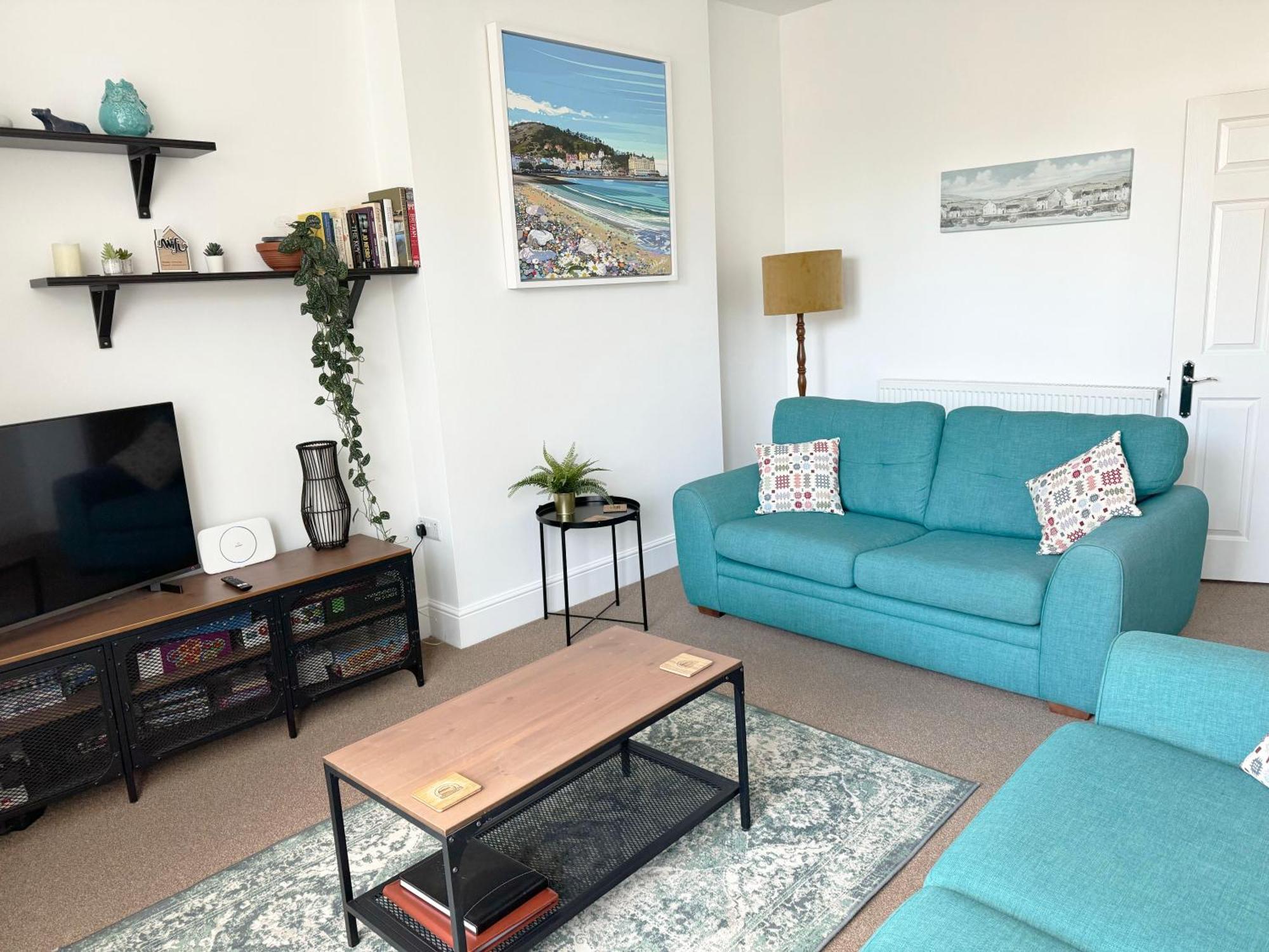 Private Parking, Central Llandudno, King Bed With Ensuite At Clement Lodge Exterior foto